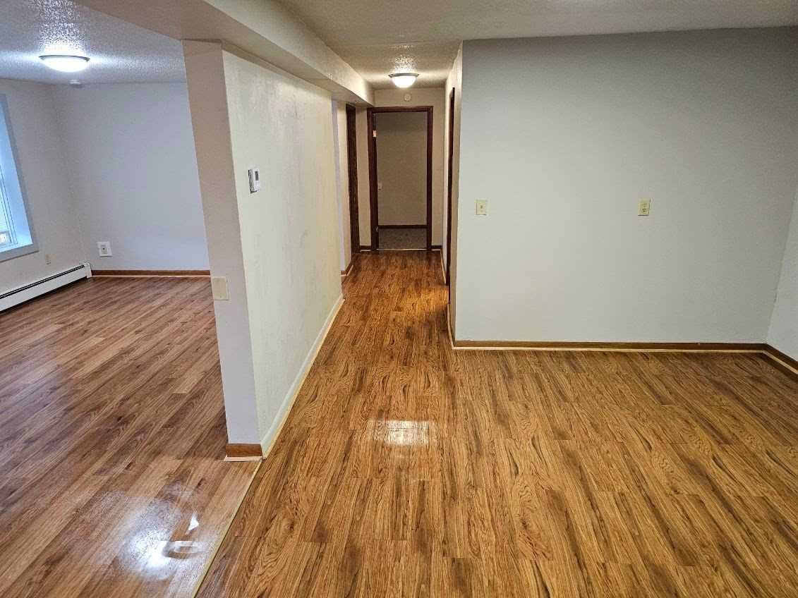 939 8th Street - 1 A #1A - Photo 3 of 12