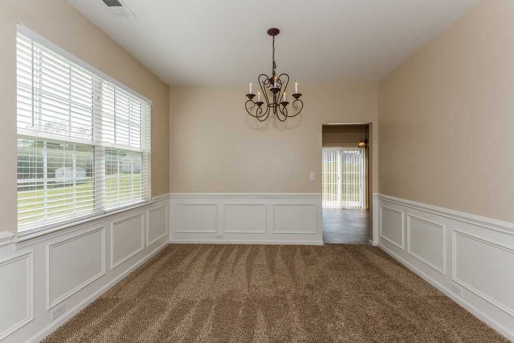 4914 Lifeline Ln - Photo 6 of 17