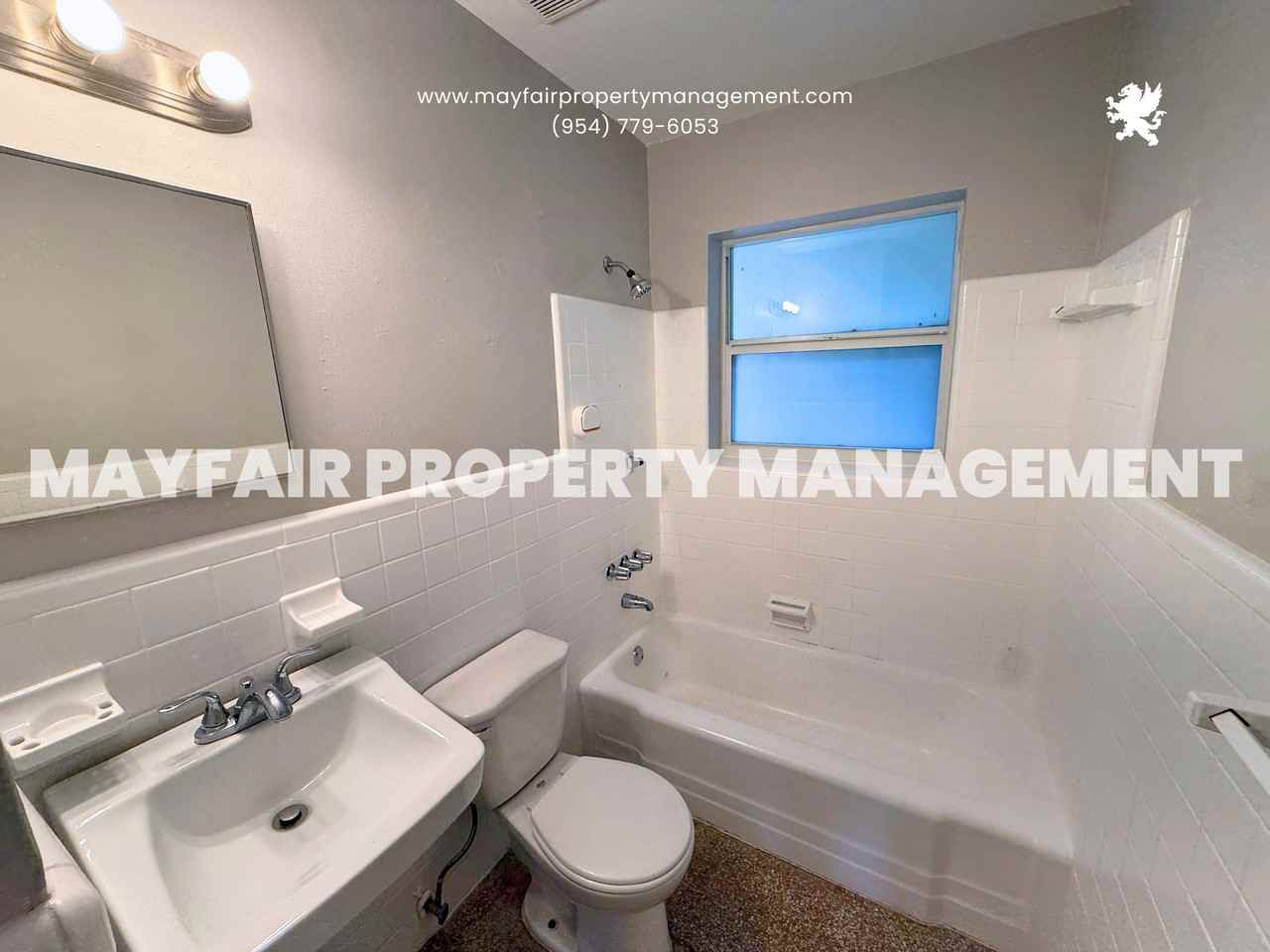 40 Nw 32nd Ave #WEST - Photo 7 of 12