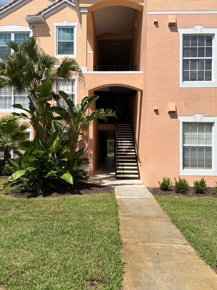 13500 Turtle Marsh Loop - Photo 4 of 48