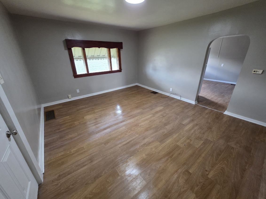 380 S Graham St #1 - Photo 4 of 25