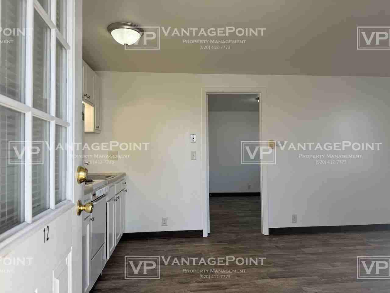 1914 Division St #12 - Photo 2 of 14