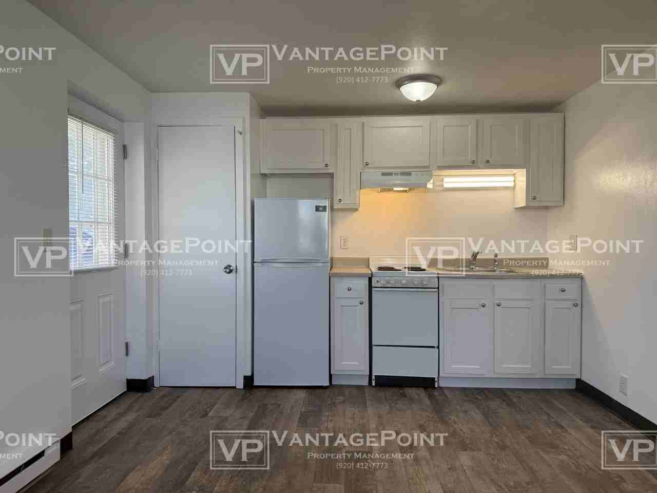 1914 Division St #12 - Photo 4 of 14
