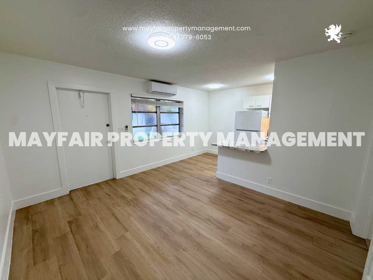 1041 Ne 15th St #2 - Photo 3 of 18