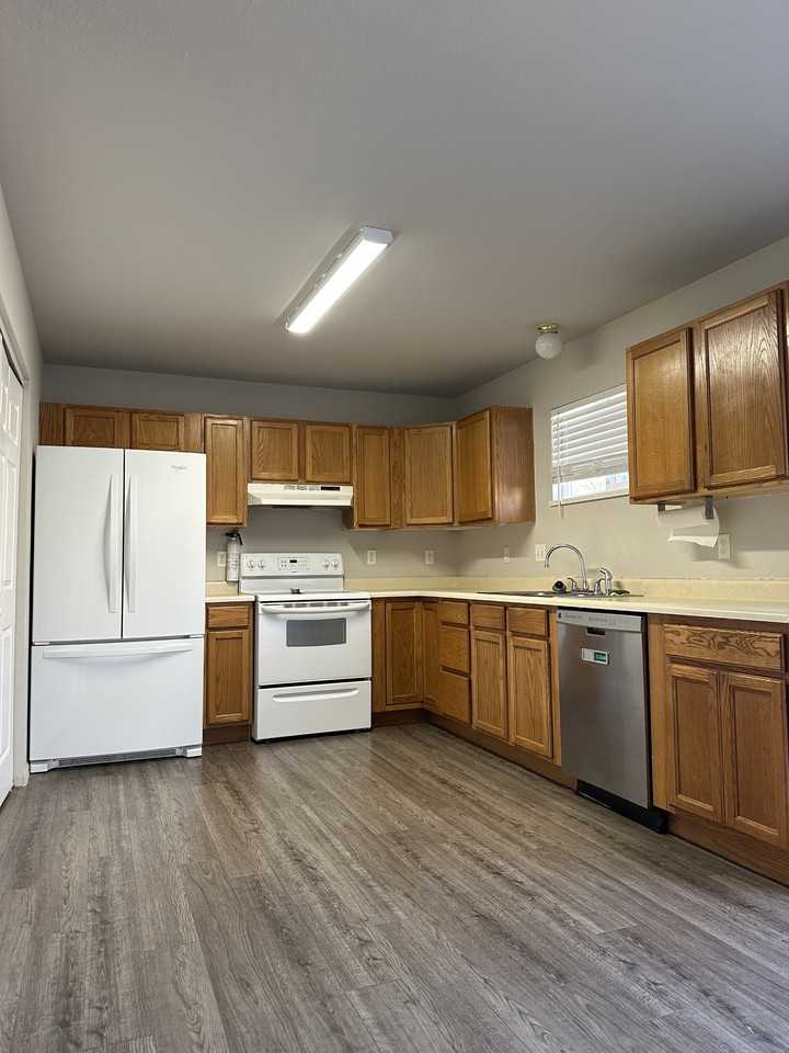 101 Bonnie Vista Dr #A - Photo 2 of 9