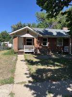 featured image of 720 Custer St #1
