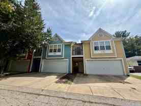 Salin Townhomes - Photo 1 of 1