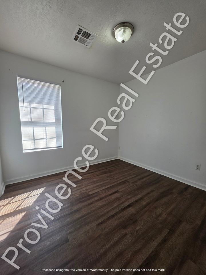 164 Greene Ln #164 - Photo 5 of 7