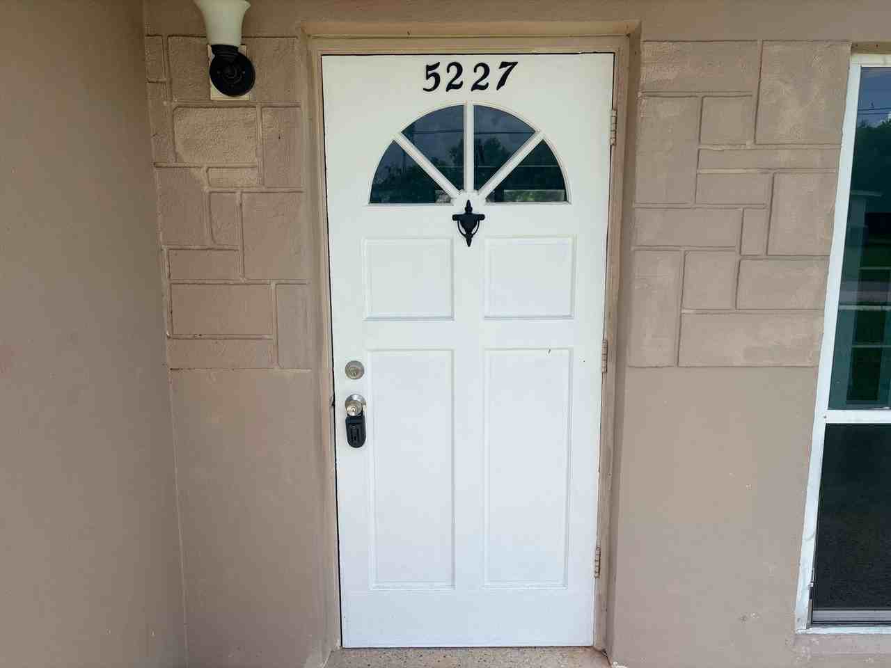 5227 Tangerine Dr - Photo 2 of 19