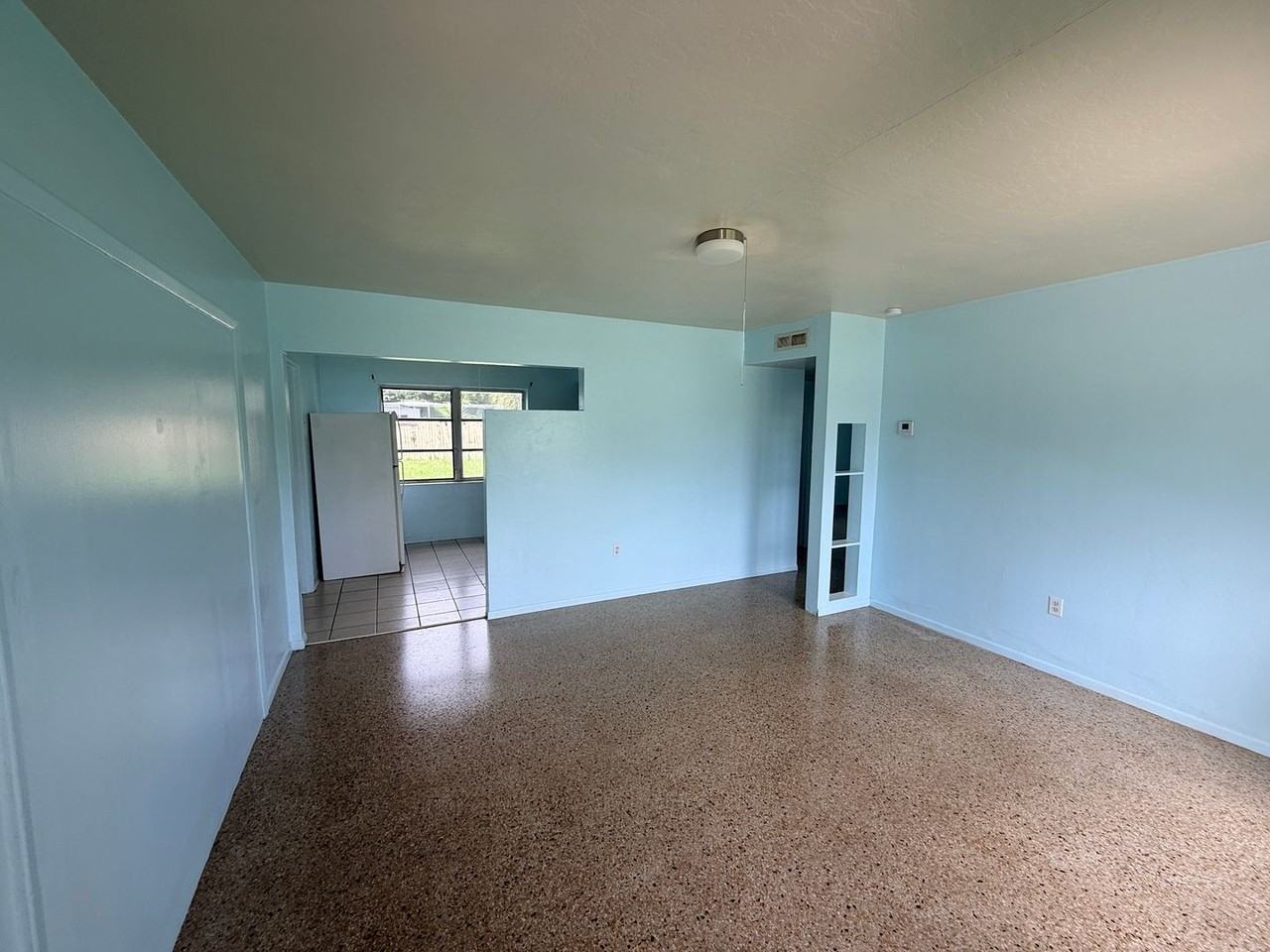 5227 Tangerine Dr - Photo 3 of 19