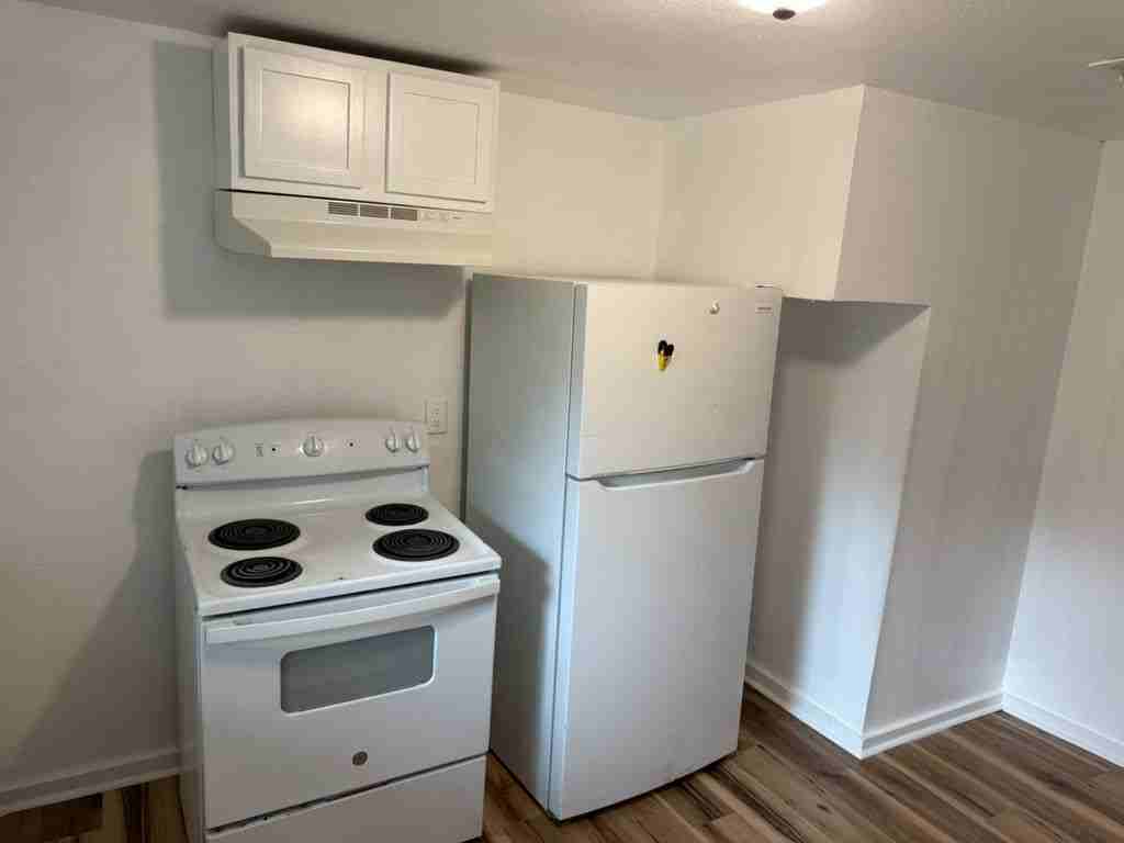 15165 Madison St #1 - Photo 4 of 12