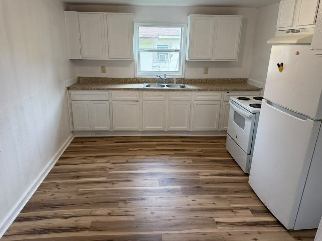 15165 Madison St #1 - Photo 5 of 12