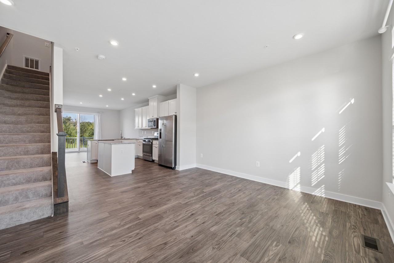 6712 Ballenger Run Blvd #1 - Photo 4 of 15