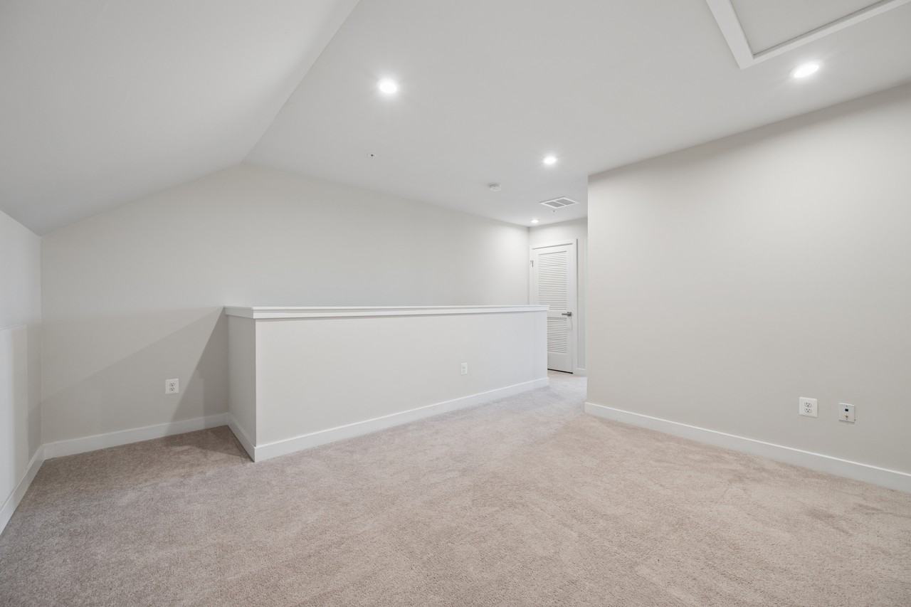 6712 Ballenger Run Blvd #1 - Photo 7 of 15