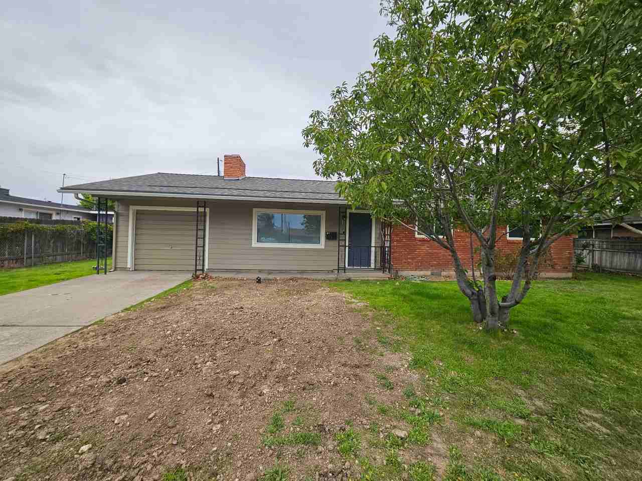 660 East 19th North Street #1 - Photo 2 of 22