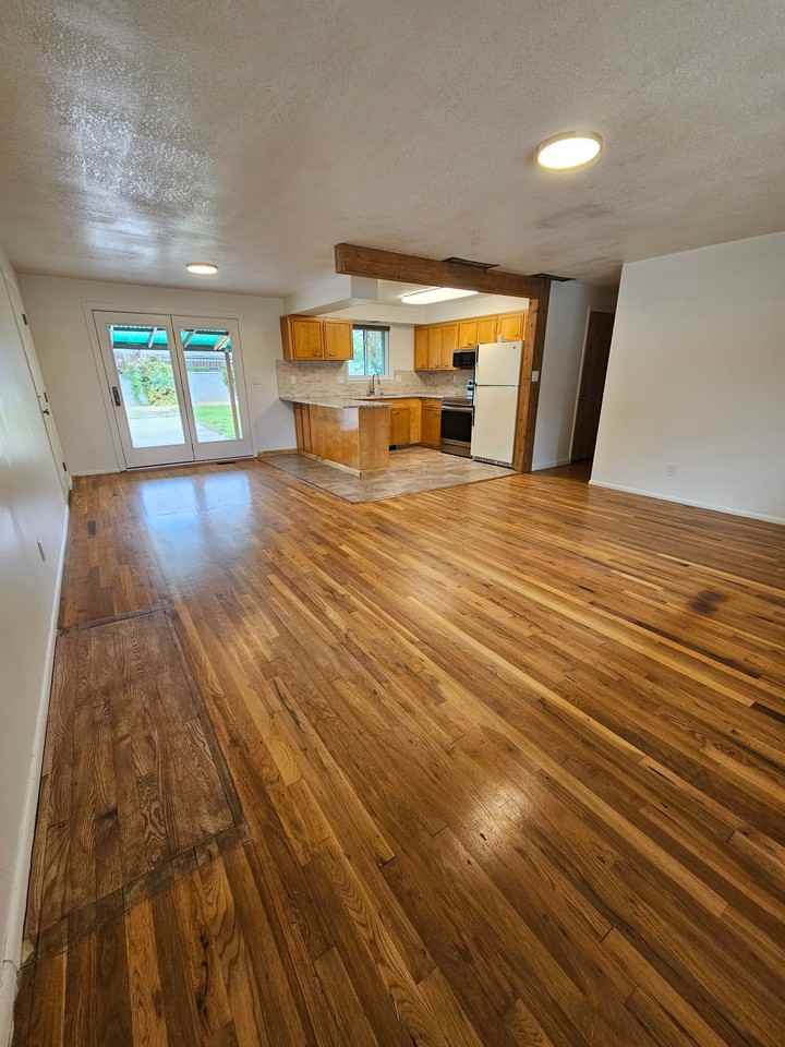660 East 19th North Street #1 - Photo 5 of 22