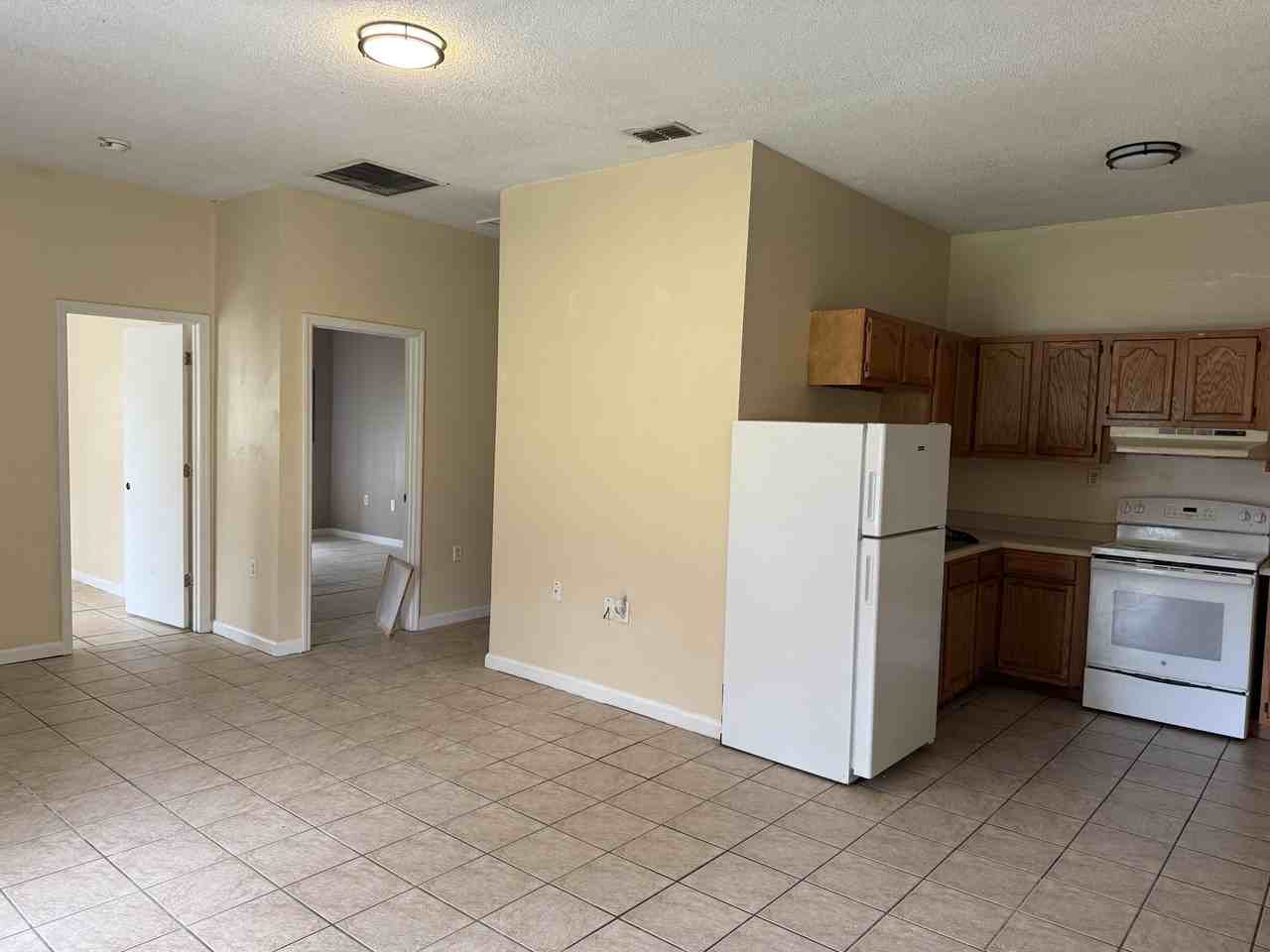 604 SW U.S. 221 - A #A - Photo 4 of 13