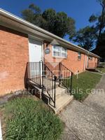 featured image of 803 Oak St