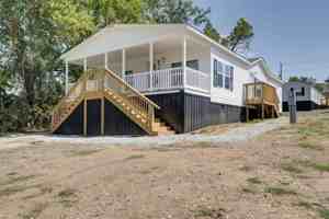 featured image of 192 Taney St #1