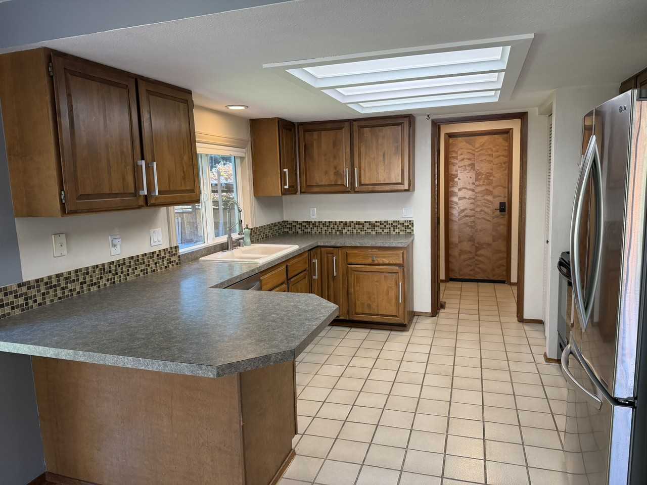 3523 125th St Nw #1 - Photo 7 of 26