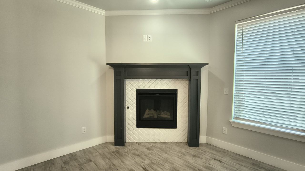 17753 Walnut Creek Rd #1 - Photo 7 of 44