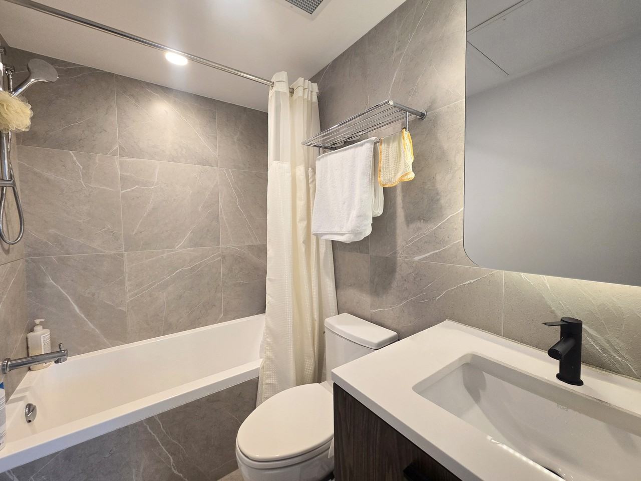 2729 Kingsway #906 - Photo 6 of 16
