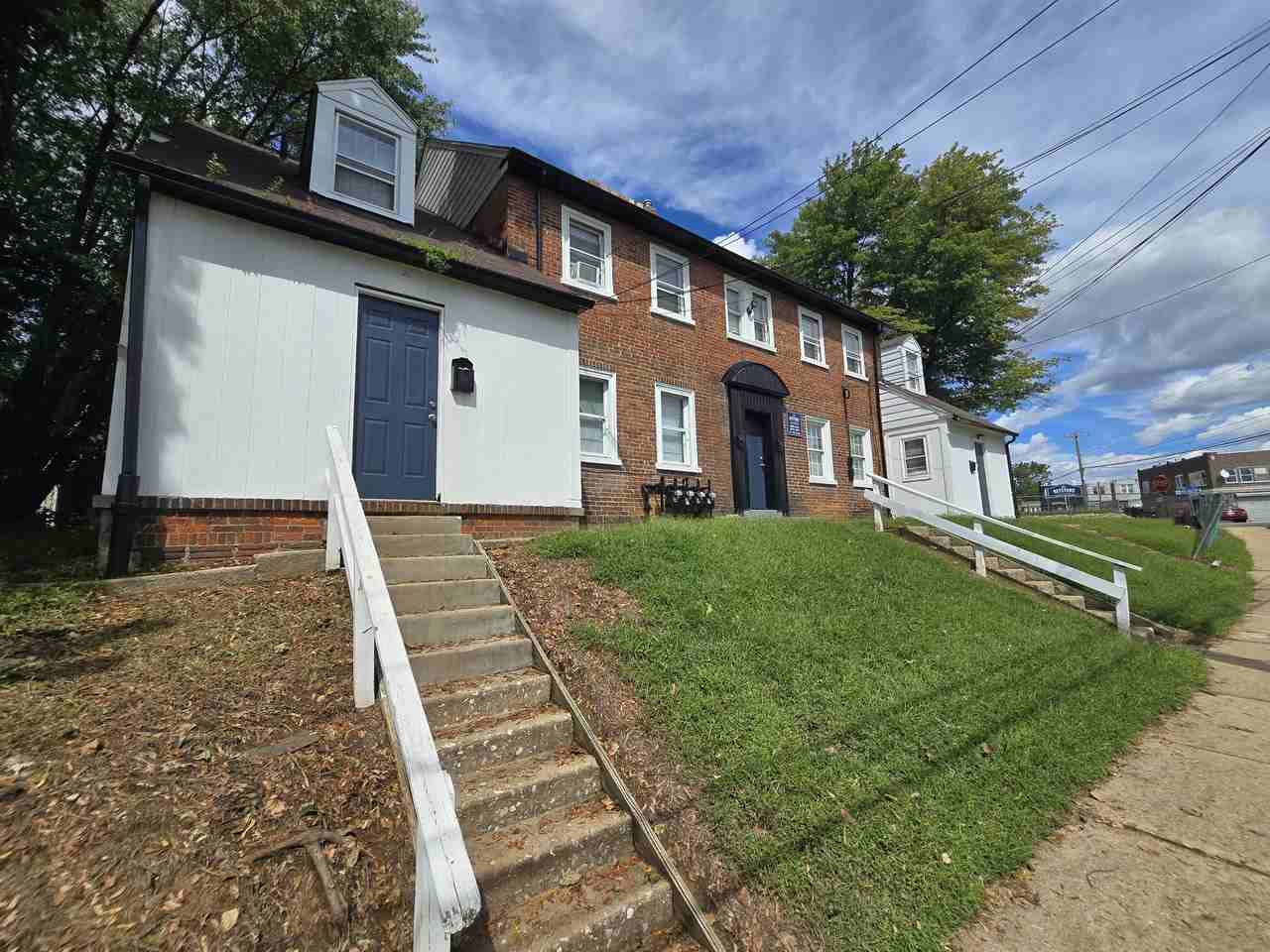 3414 W 10th St #1 - Photo 2 of 16