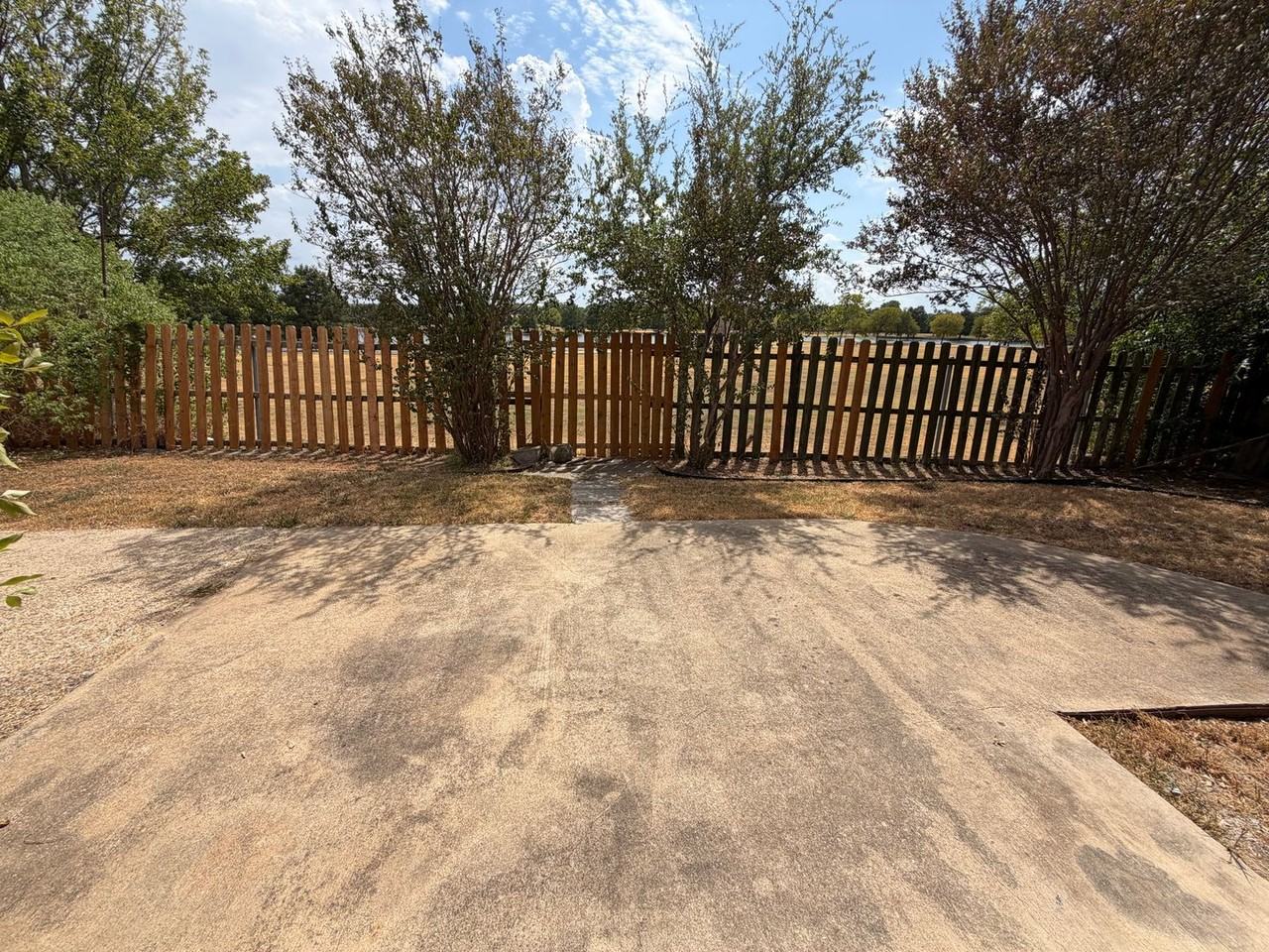 808 Creekside Dr - Photo 5 of 19