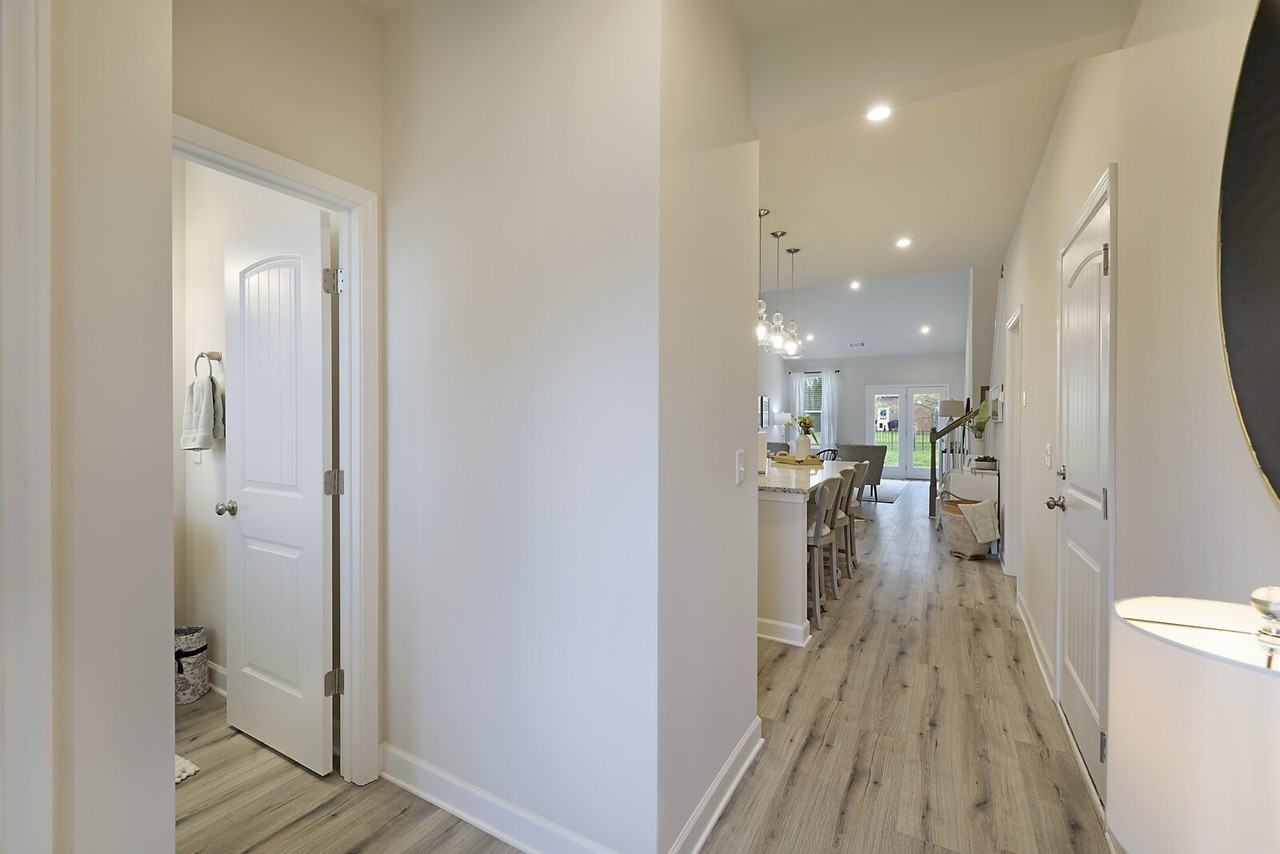 546 Becks Pl #1 - Photo 2 of 35