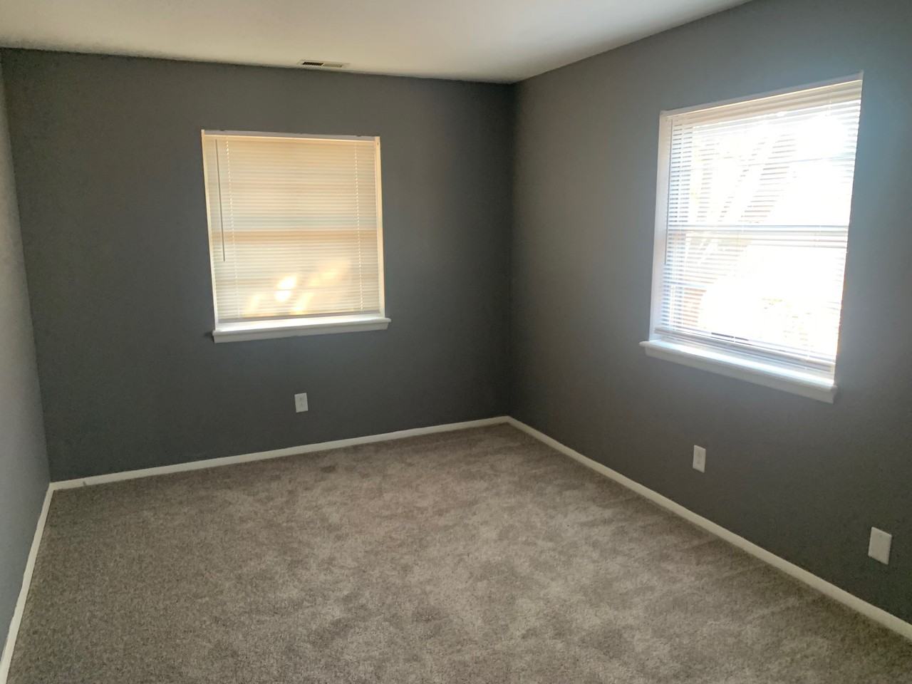 1807 Cambridge St #1 - Photo 7 of 11