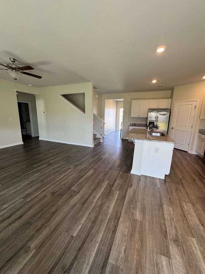 128 Shucking St #1 - Photo 5 of 11