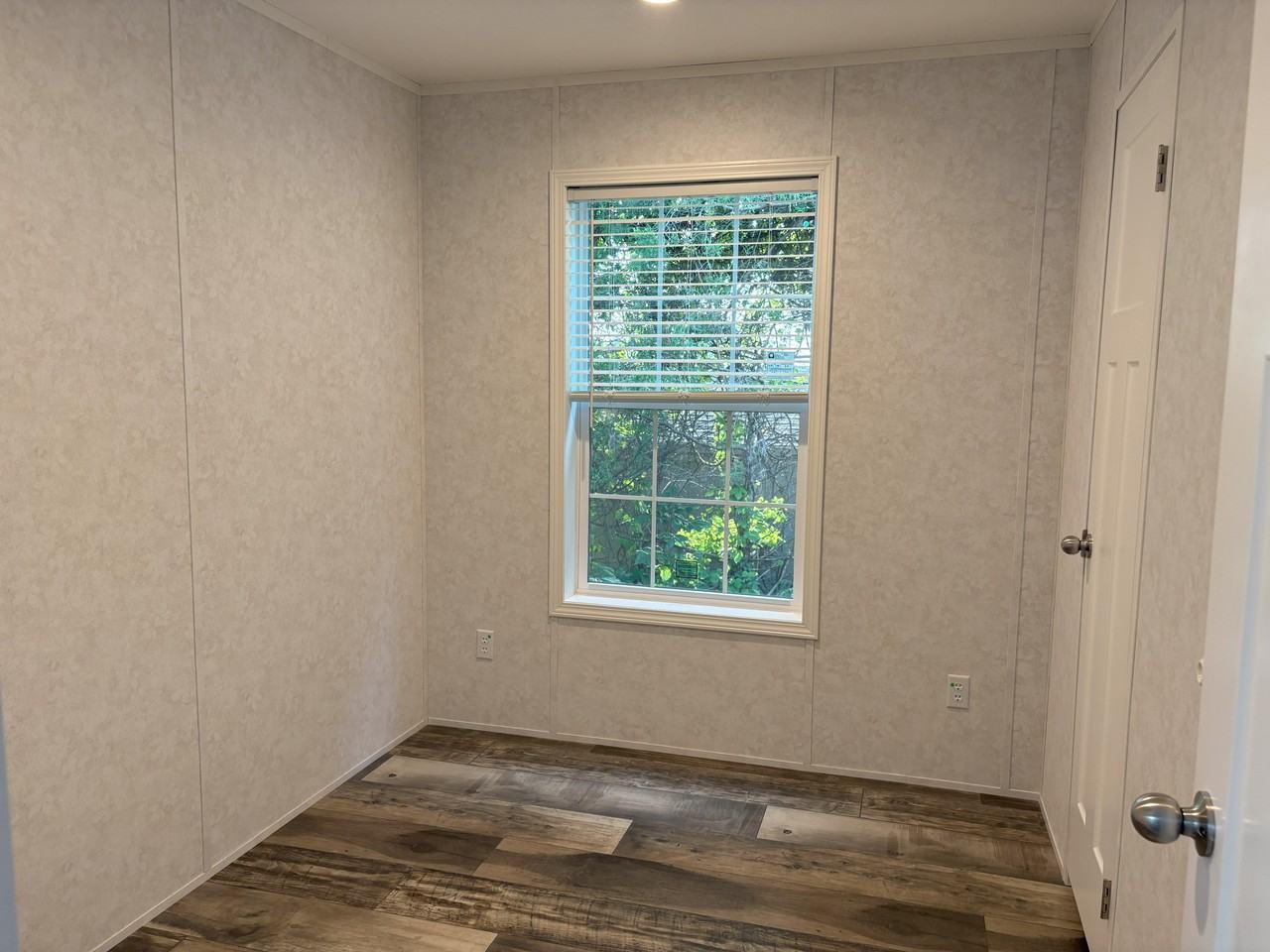 13 Montrose Blvd #1 - Photo 7 of 11