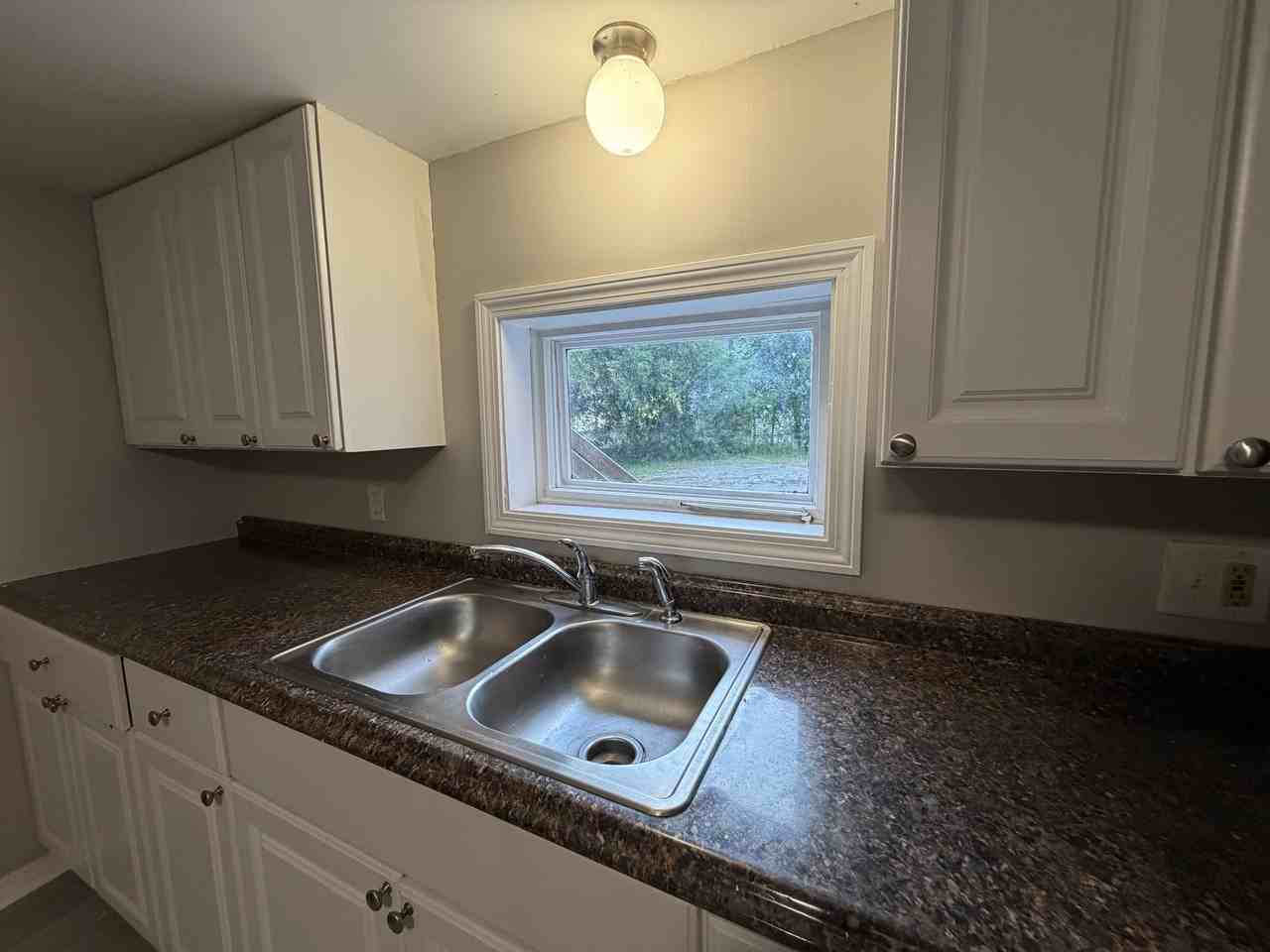 119 Front St #1 - Photo 2 of 8