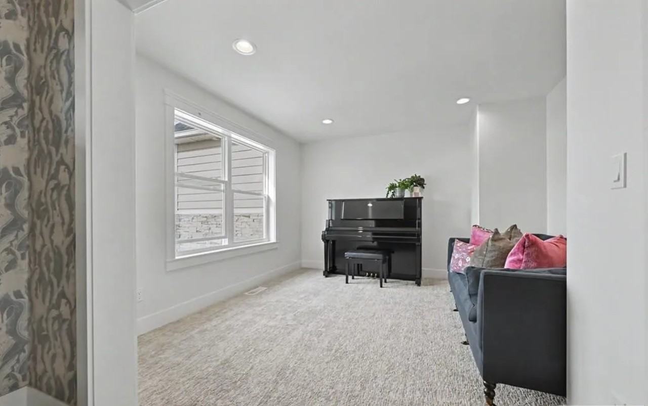 1599 Palm Springs Dr #1 - Photo 3 of 20