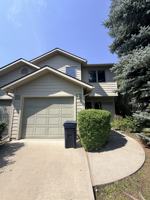 featured image of 705 S 15th Ave #1
