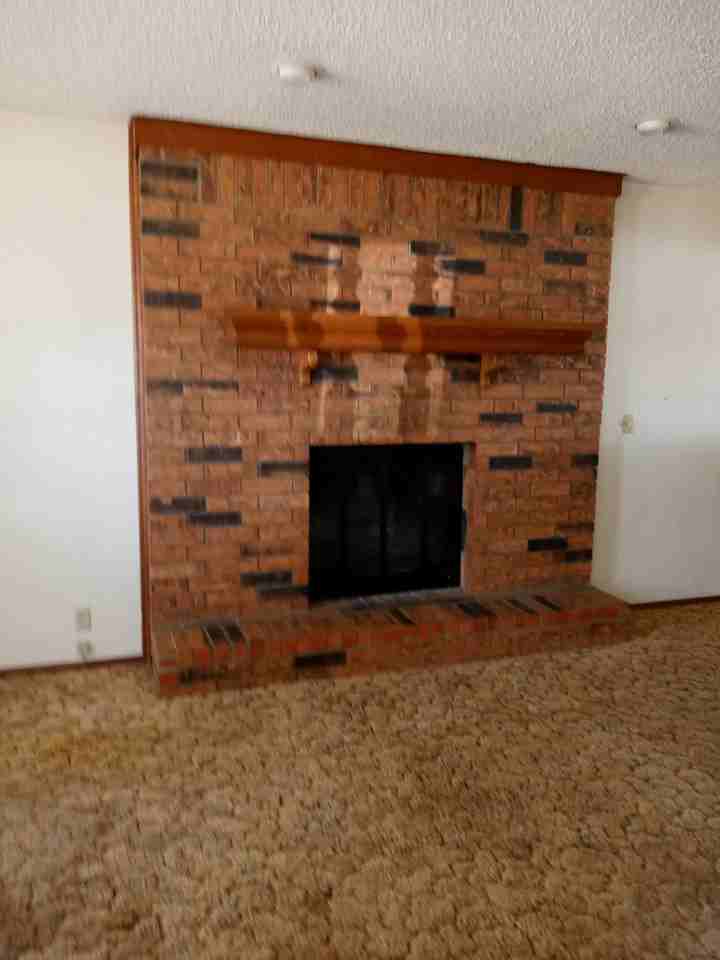 325 Dustin Dr #C - Photo 2 of 17