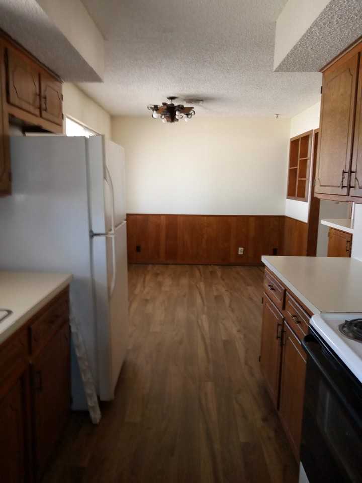 325 Dustin Dr #C - Photo 6 of 17