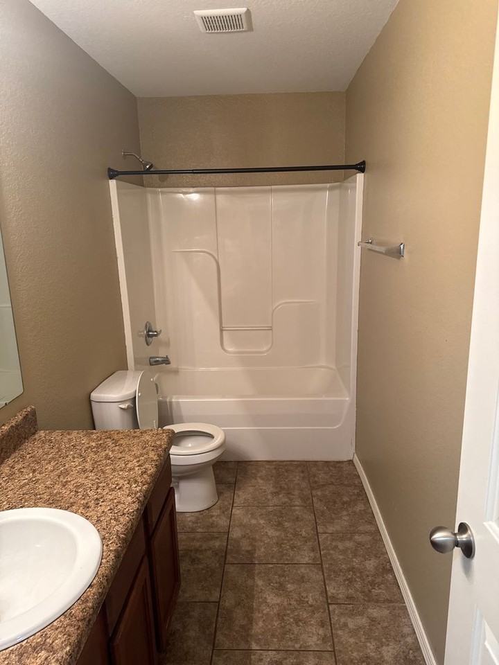 Clinic Lane 1307 - Photo 6 of 26