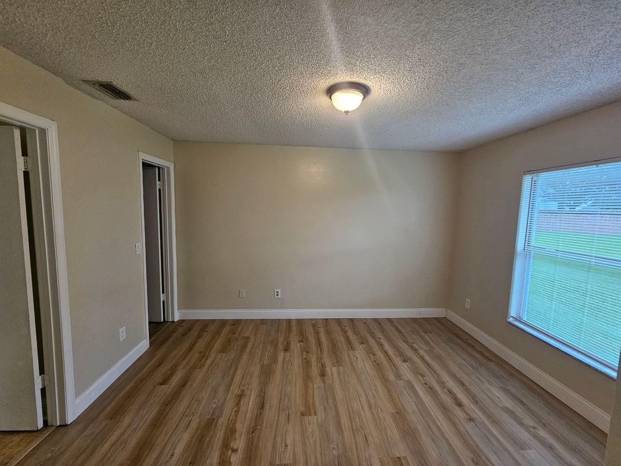 14508 Laguna Beach Cir - Photo 6 of 14