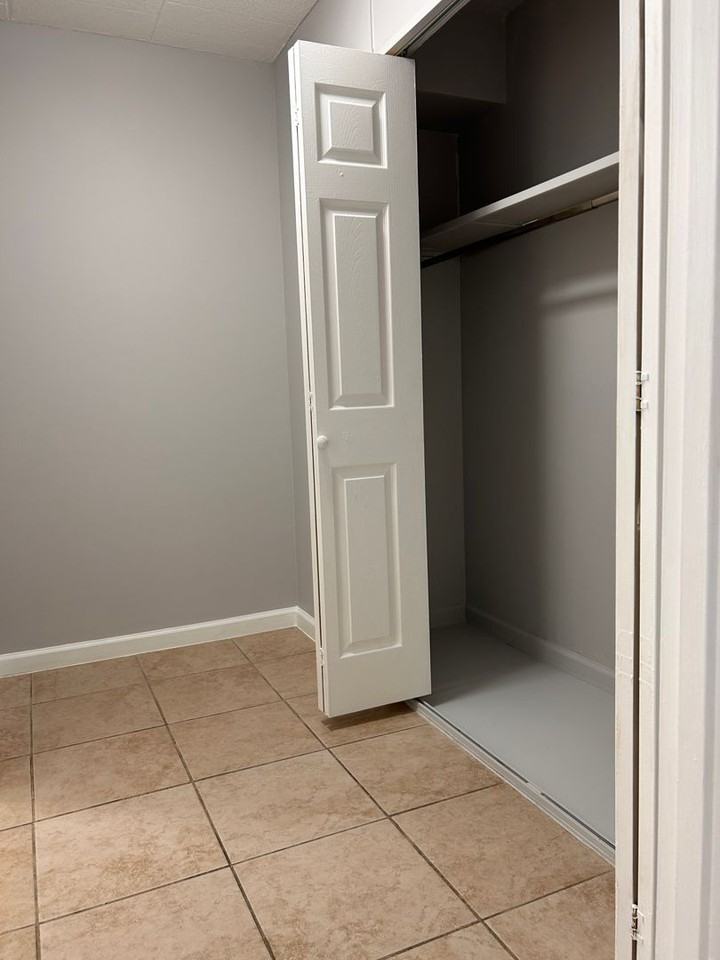 60 Phoenix LLC - Photo 5 of 34