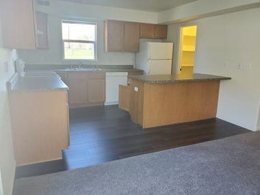 2576 S 900 E #1 - Photo 2 of 34