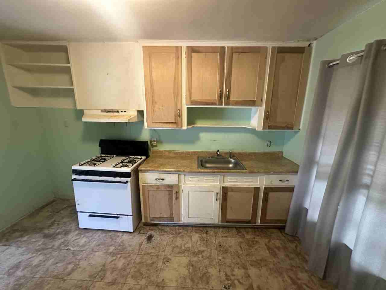2122 French Ave #1 - Photo 7 of 9