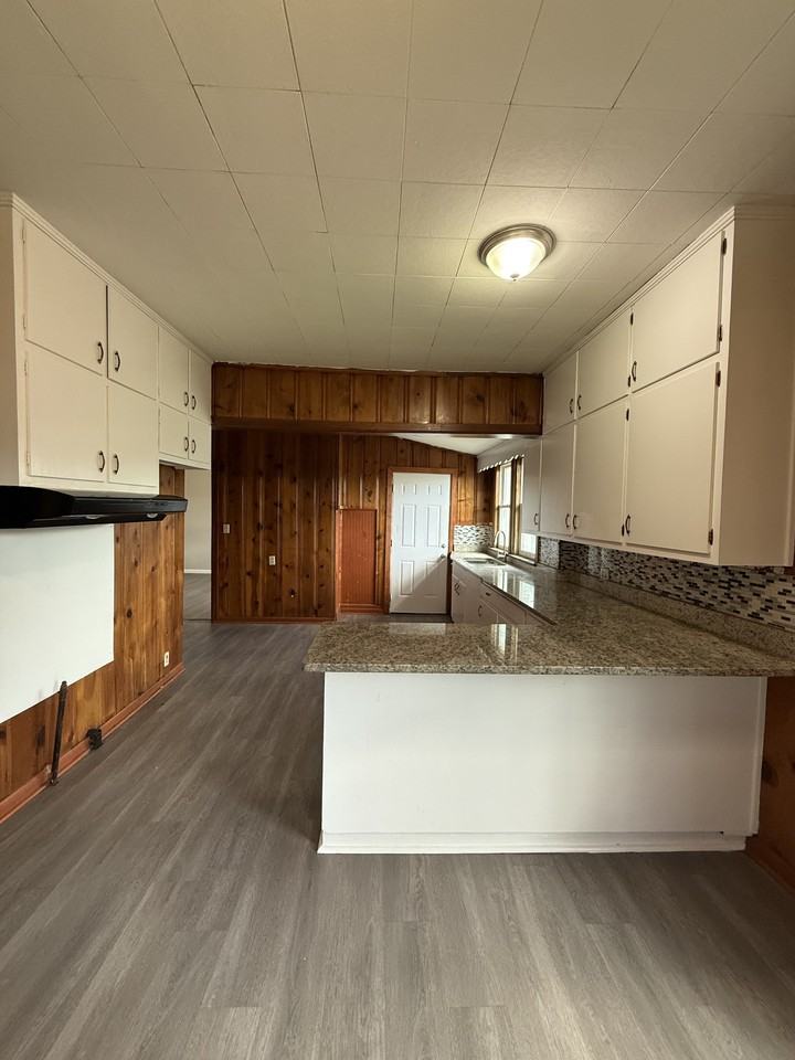 1609 48th Street Ensley #1 - Photo 4 of 10