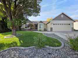 featured image of 1511 W 40th Pl #1