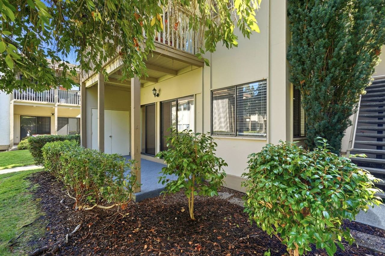 50 Horgan Ave #47