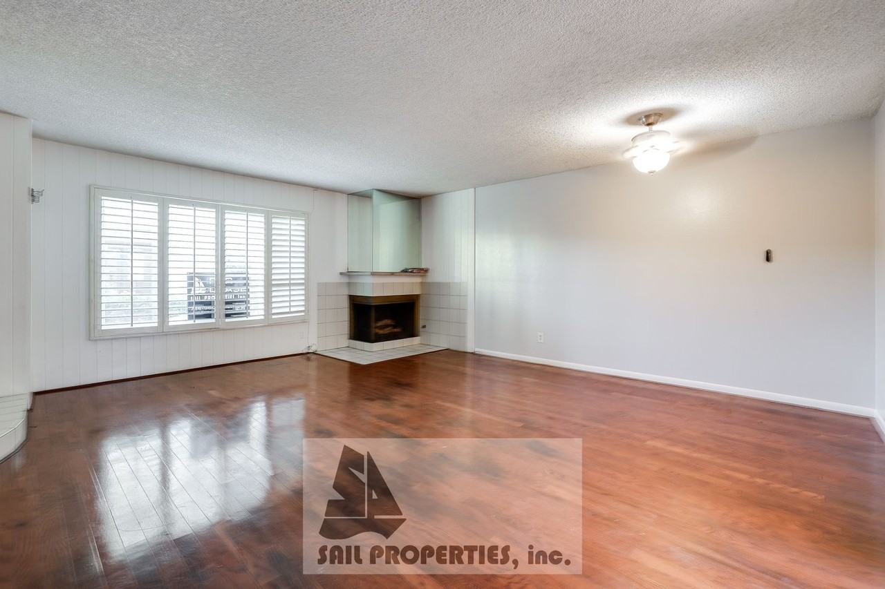 10793 Onyx Ct - Photo 5 of 19