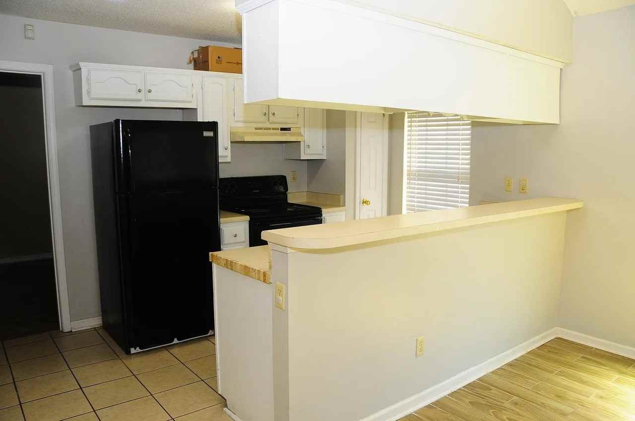 6899 Lagrange Cir S #1 - Photo 5 of 7