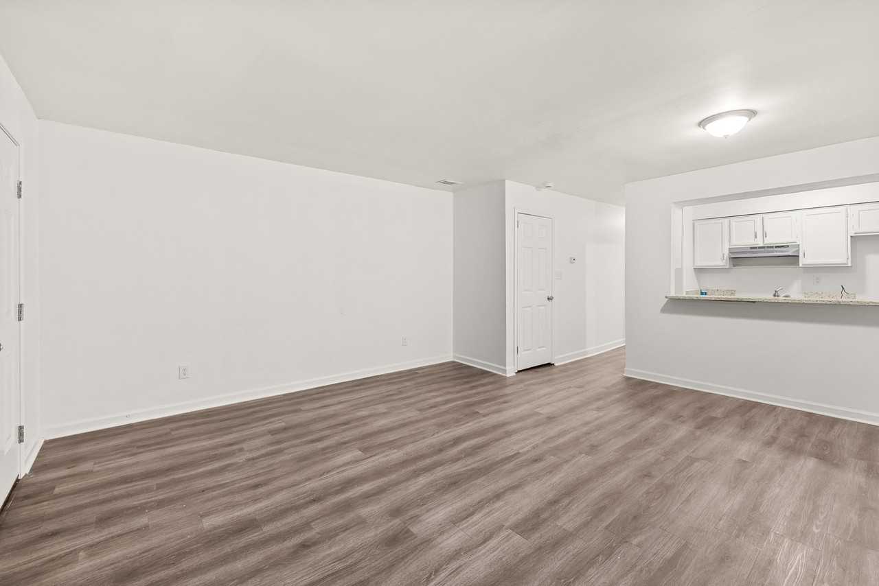 648 Valley Crest Dr #1 - Photo 7 of 16