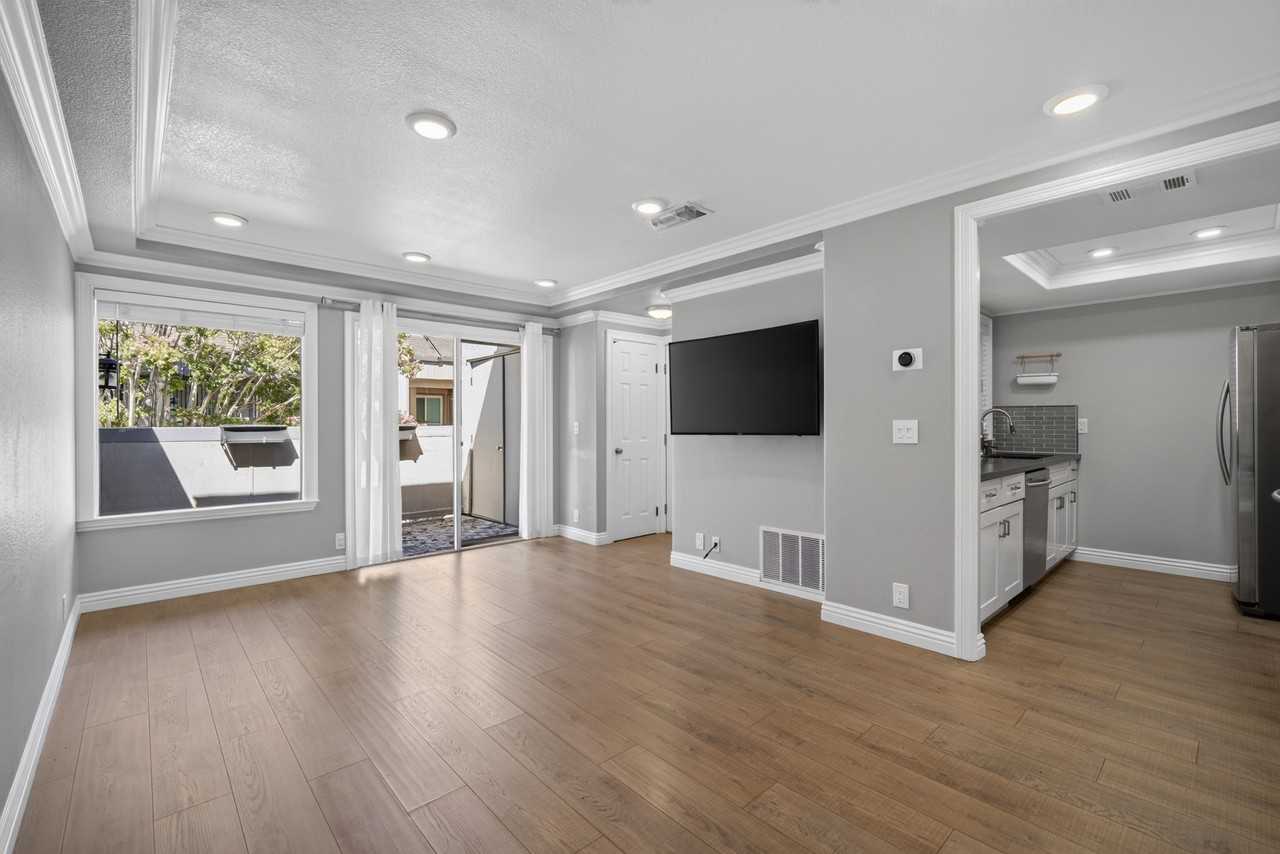 801 W California Ave #K - Photo 2 of 10
