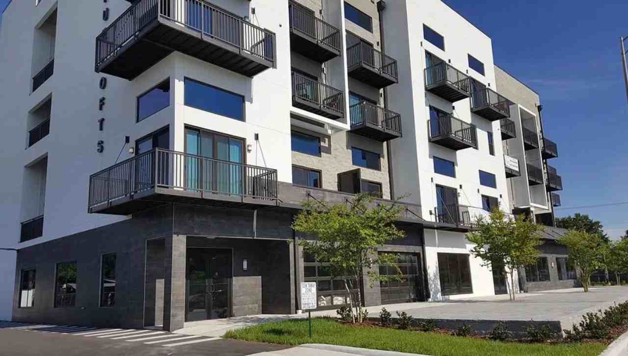 Avenue Lofts - Photo 5 of 7